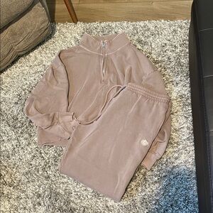 PINK Victoria's Secret Set joggers and half zip sweatset coffee color large